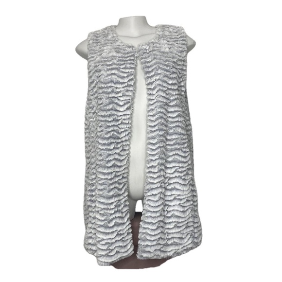 BETSY JOHNSON White Silver Gray Faux Fur Sleeveless Mobwife Retro Glam Vest L - Picture 5 of 16